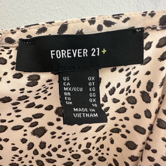 Leopard Print Silk dress - Picture 3 of 3